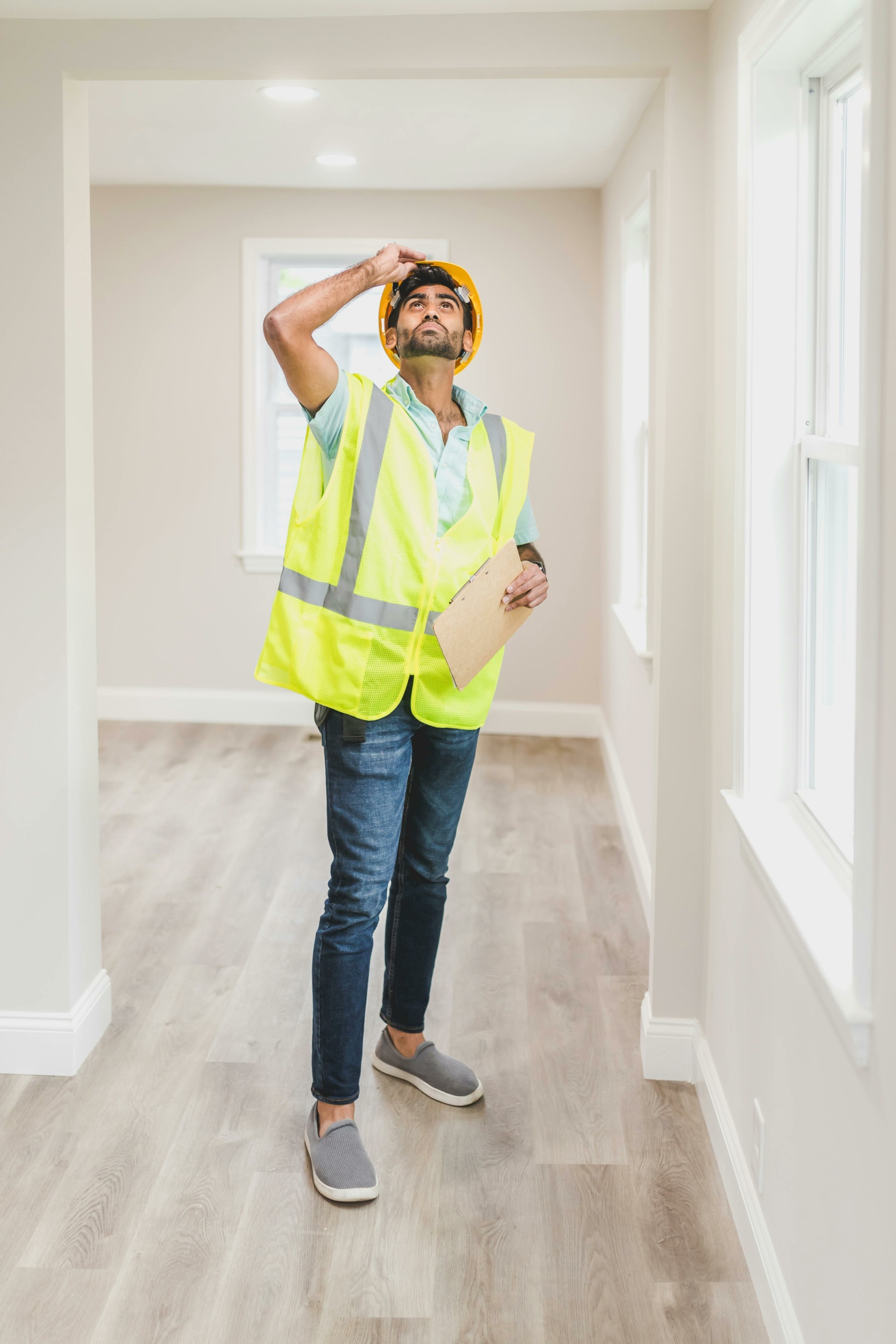 Inspection de qualité de l'air intérieur d'un bâtiment à livraison